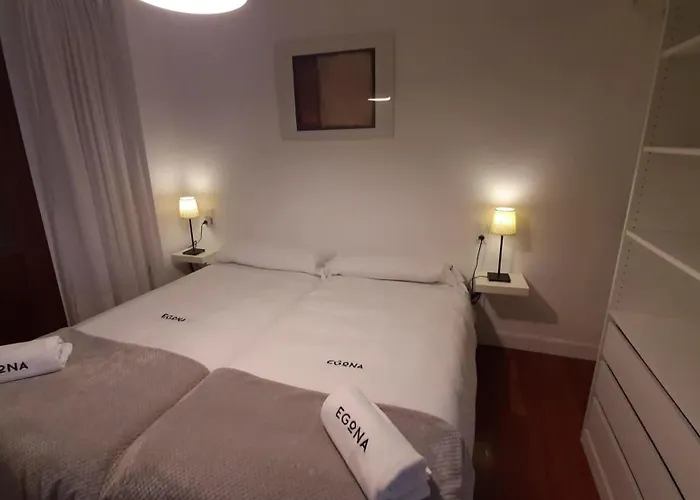 Apartment Baneru 3 Vivienda En 1 Linea De Playa Centro Ciudad By Egona Zarautz